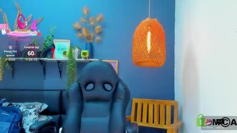 Snapshot of yessika_parker chatting on May 25, 8:53 am yessika_parker online show from May 25, 8:53 am