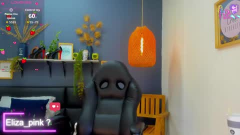 Snapshot of yessika_parker chatting on June 8, 8:48 am yessika_parker online show from June 8, 8:48 am