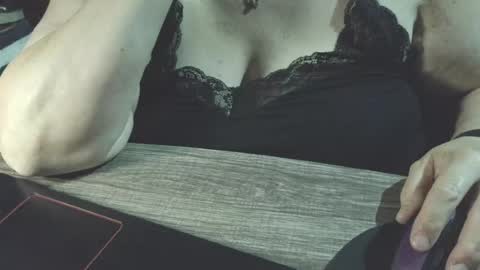 yessirprincesspet online show from July 26, 5:04 am