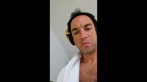 yesyes33369 online show from June 3, 2:33 pm