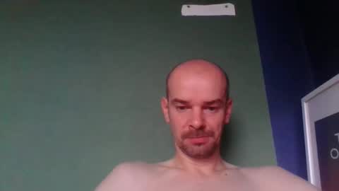 yewloo online show from October 17, 6:16 am