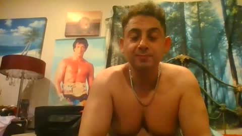 Snapshot of ygy321863 chatting on October 27, 2:37 am ygy321863 online show from October 27, 2:37 am