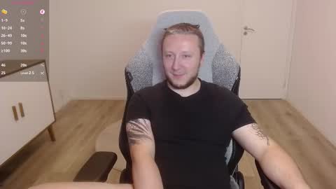 Snapshot of yhdxhy chatting on October 16, 6:42 pm James online show from October 16, 6:42 pm