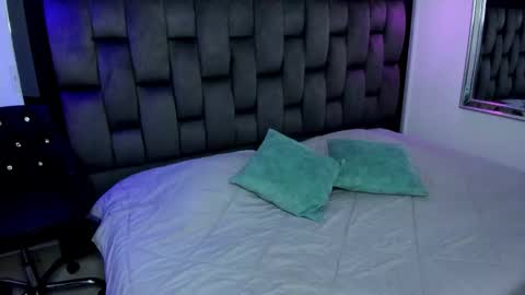 Yika Alves online show from October 22, 8:52 pm