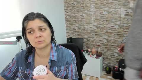 yinyyanghot online show from November 24, 3:56 pm