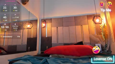 Snapshot of yizus_bonz chatting on December 15, 5:34 am yizus_bonz online show from December 15, 5:34 am