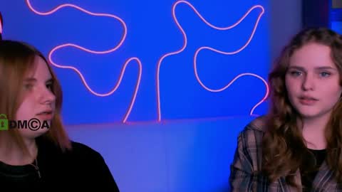 Snapshot of ylia_fress chatting on April 7, 2:06 pm Ylia online show from April 7, 2:06 pm