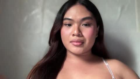 yllana love online show from November 20, 6:35 am