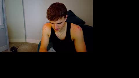 Snapshot of yngdesire1 chatting on December 16, 6:40 am yngdesire1 online show from December 16, 6:40 am