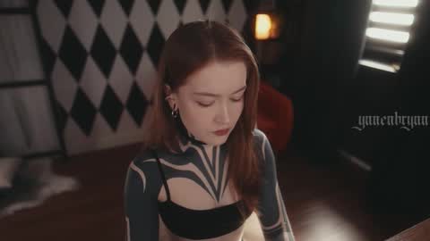 Snapshot of ynnenbrynn chatting on September 13, 8:47 am ynnenbrynn online show from September 13, 8:47 am