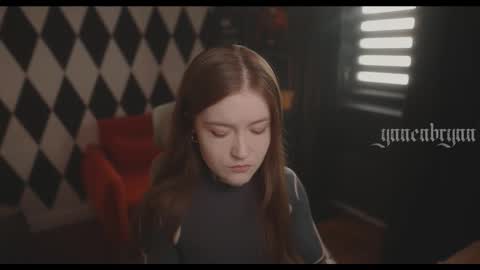 Snapshot of ynnenbrynn chatting on November 24, 7:30 am ynnenbrynn online show from November 24, 7:30 am