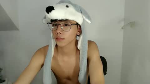 ynotyu online show from February 10, 5:28 pm