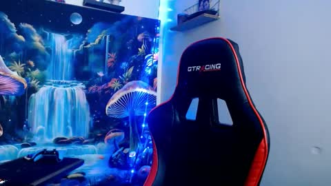 Snapshot of yobleez chatting on January 18, 5:33 am yobleez online show from January 18, 5:33 am