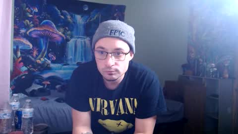 Snapshot of yobleez chatting on February 3, 9:36 am yobleez online show from February 3, 9:36 am