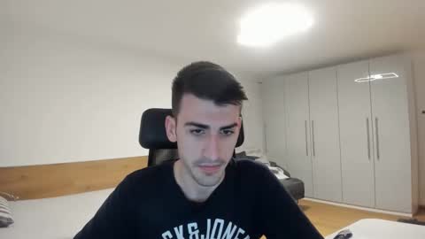 yoda130305 online show from March 17, 5:38 pm