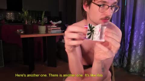 Snapshot of yoga_pizza_420 chatting on February 24, 4:43 am Max online show from February 24, 4:43 am