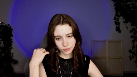 yoka_paradoxxx online show from November 7, 9:09 am