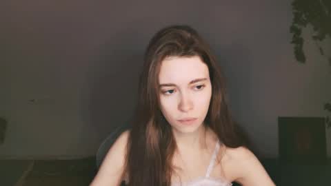 yoka_paradoxxx online show from November 21, 5:17 am