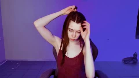 yoka_paradoxxx online show from February 26, 9:08 am