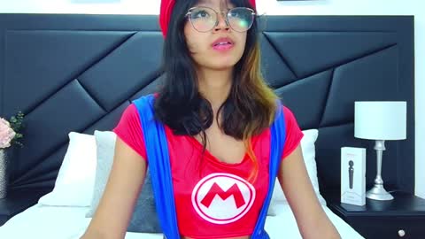 Yommi Winx online show from December 28, 3:04 am