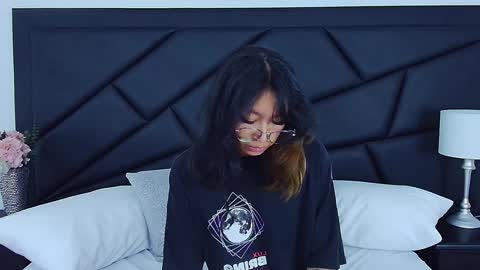 Yommi Winx online show from December 31, 7:10 am