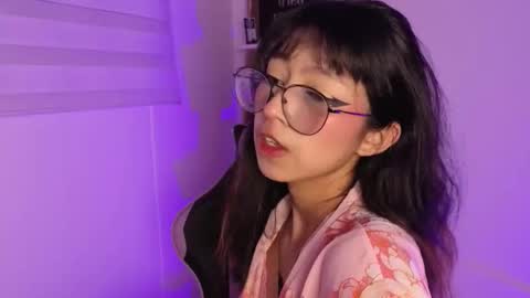 Yommi Winx online show from December 4, 3:49 am