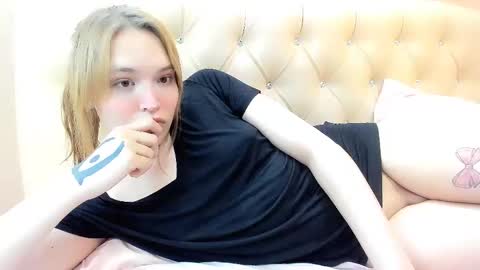 yomoyoo online show from February 20, 6:57 pm