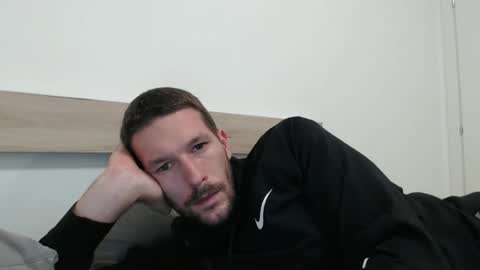 Snapshot of yone23 chatting on October 7, 9:23 pm yone23 online show from October 7, 9:23 pm