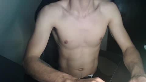 Snapshot of yong_malu67 chatting on January 16, 1:42 am YGN Malu online show from January 16, 1:42 am