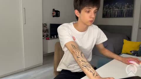 Yoo Dee Ohh online show from June 29, 11:10 am