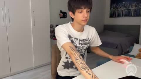 Yoo Dee Ohh online show from July 20, 11:23 am