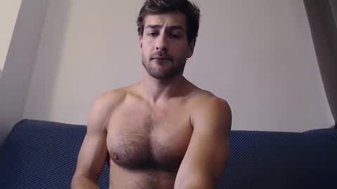 Snapshot of yoooups chatting on November 25, 3:34 pm Yoooups online show from November 25, 3:34 pm