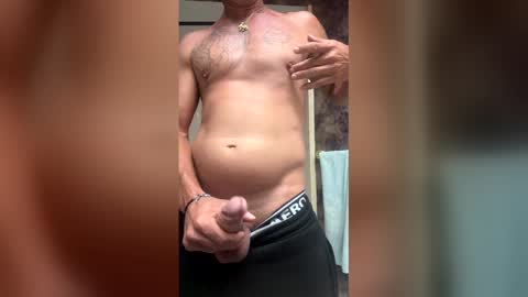 Snapshot of yordanrodriguezrodriguez983 chatting on May 19, 3:35 am yordanrodriguezrodriguez983 online show from May 19, 3:35 am
