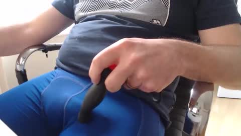 yorkiemanuk online show from January 15, 11:04 am