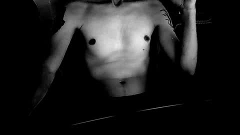 Snapshot of yorshgodsex chatting on October 5, 4:27 pm Vlad online show from October 5, 4:27 pm