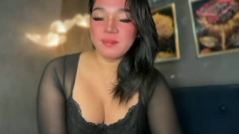 Snapshot of you_should_try chatting on July 2, 6:08 am Denice online show from July 2, 6:08 am