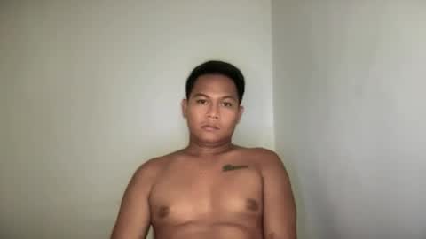Snapshot of youbigboy_amon chatting on June 6, 2:22 pm youbigboy_amon online show from June 6, 2:22 pm