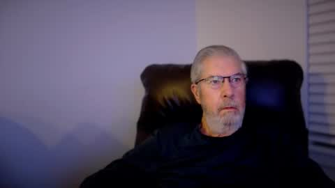 Snapshot of yougogirl_3 chatting on January 16, 12:31 pm Colorado Guy Straight online show from January 16, 12:31 pm