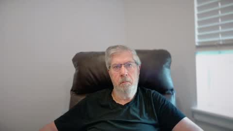 Snapshot of yougogirl_3 chatting on July 5, 12:56 pm Colorado Guy Straight online show from July 5, 12:56 pm