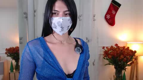 Snapshot of youmakemeso_ chatting on November 30, 10:47 pm Mary online show from November 30, 10:47 pm