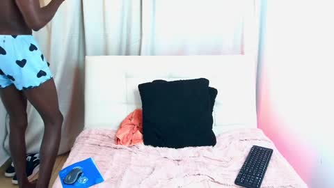 Snapshot of youn_king chatting on March 12, 1:08 pm ALEX online show from March 12, 1:08 pm