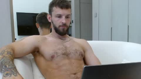 Snapshot of your420_cam chatting on July 6, 1:19 pm your420_cam online show from July 6, 1:19 pm