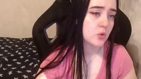 your_8a8y online show from December 4, 11:30 am