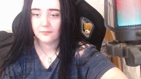 your_8a8y online show from March 4, 6:37 am