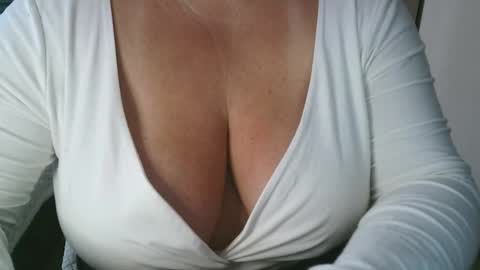 Maria Love online show from February 12, 8:53 am