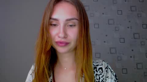 Snapshot of your_ameliaa chatting on May 27, 6:38 pm Amelia online show from May 27, 6:38 pm