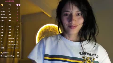 mia3 online show from February 13, 4:52 am