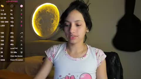 mia3 online show from July 29, 5:49 am