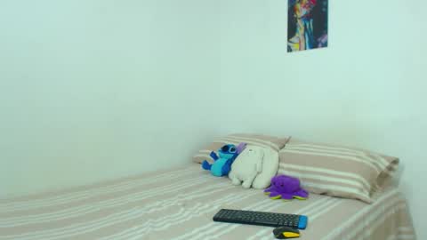 Snapshot of your_boy_hot chatting on May 24, 1:05 pm your boy online show from May 24, 1:05 pm