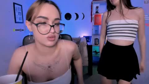 Snapshot of your_bunny12 chatting on May 8, 7:52 pm your bunny12 online show from May 8, 7:52 pm